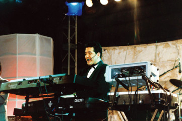 Alger_Concert_Harcha_31_12_1999.jpg